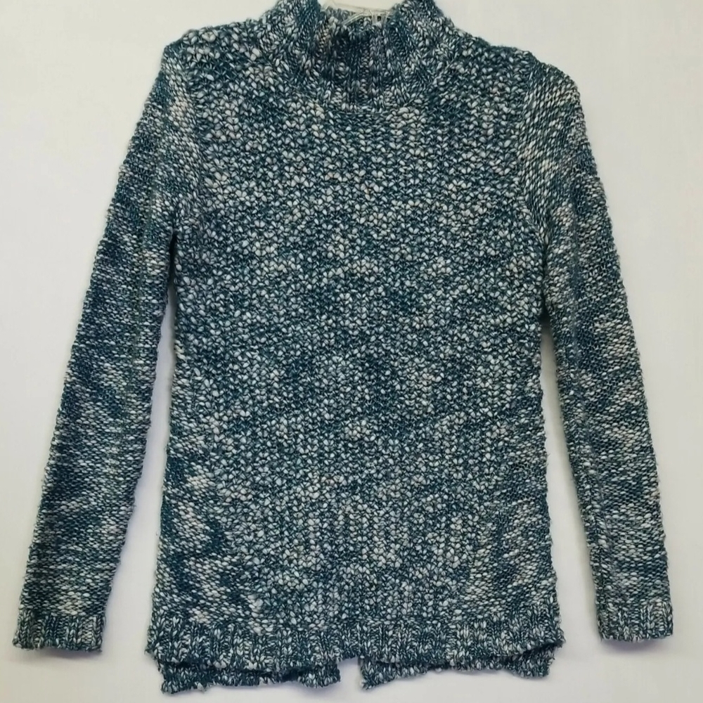 Forever 21 Women's Sweater Size XS Long Sleeve Split in Back